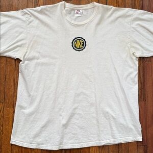 Early 90’s Nike Vintage T-Shirt Puff Print Center Logo